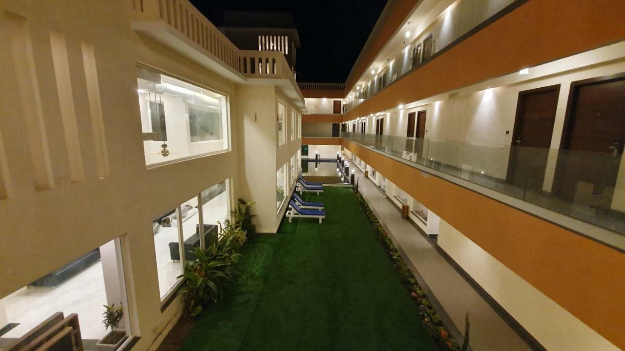 Regenta Central North Goa, Arpora Exteriér fotografie