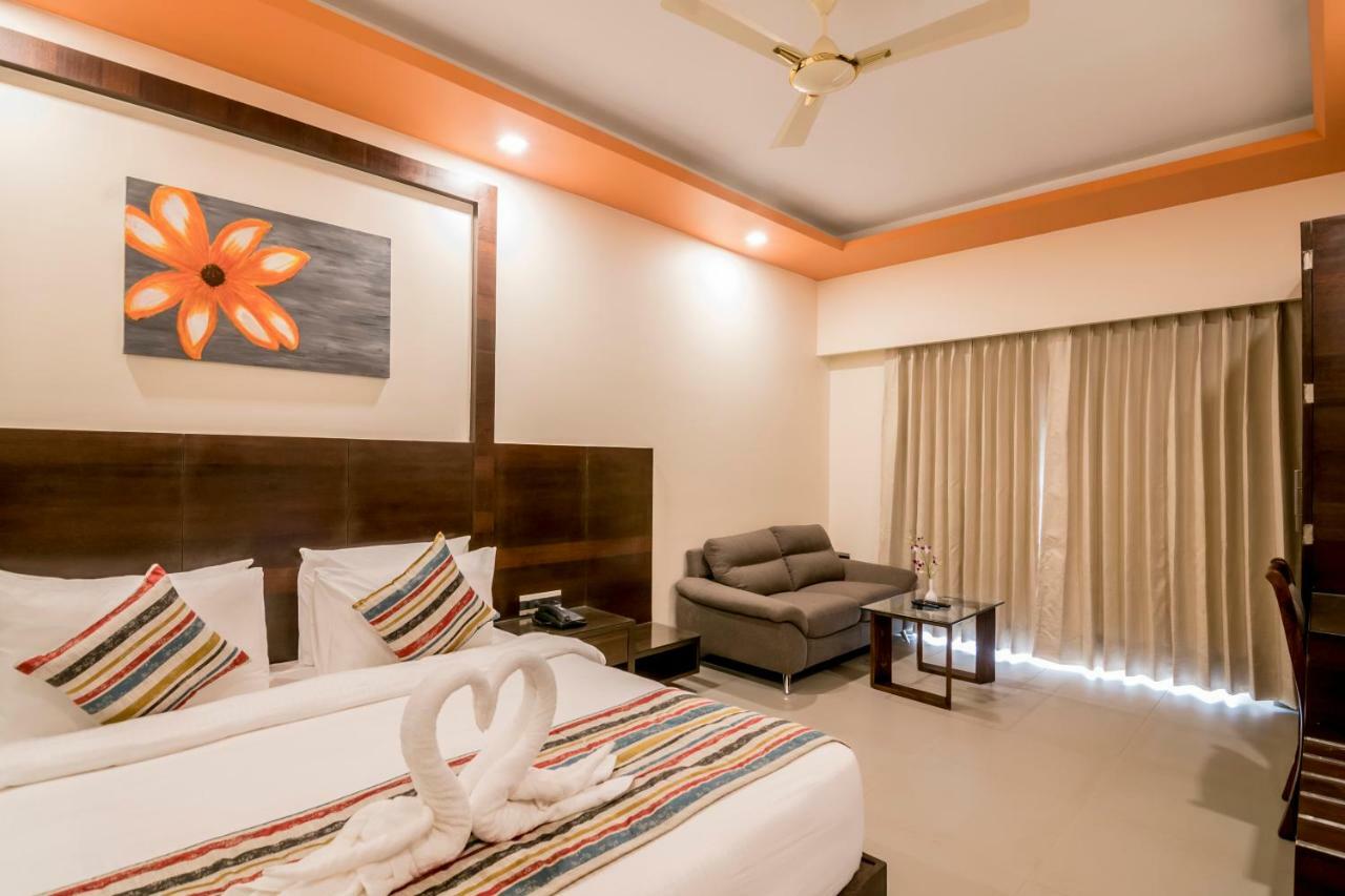 Regenta Central North Goa, Arpora Exteriér fotografie