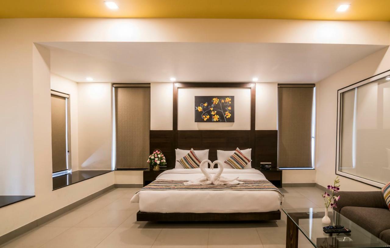 Regenta Central North Goa, Arpora Exteriér fotografie
